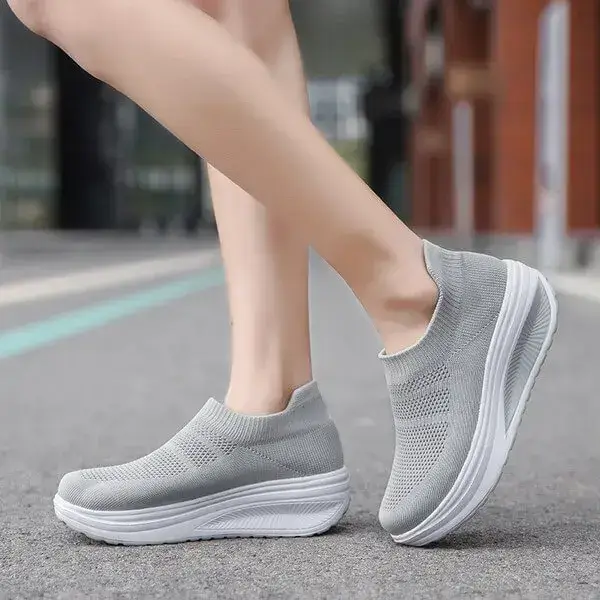 Reyanfootwear-Product